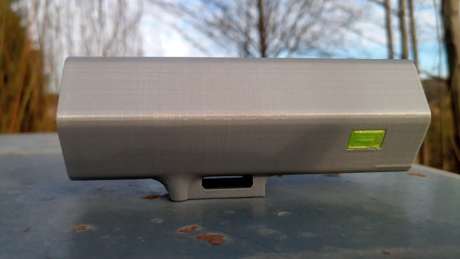 ETWAN Gateway V1 GSM — pole mount